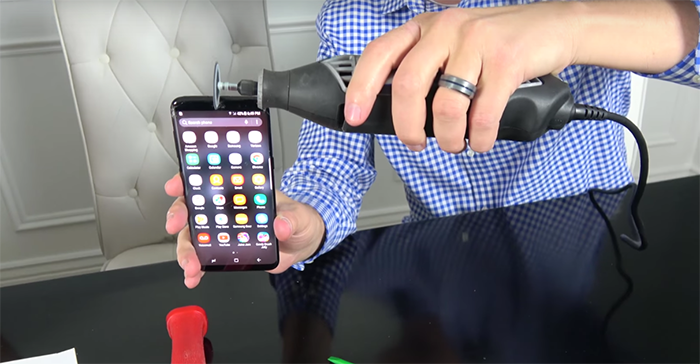 destrozan un galaxy s8